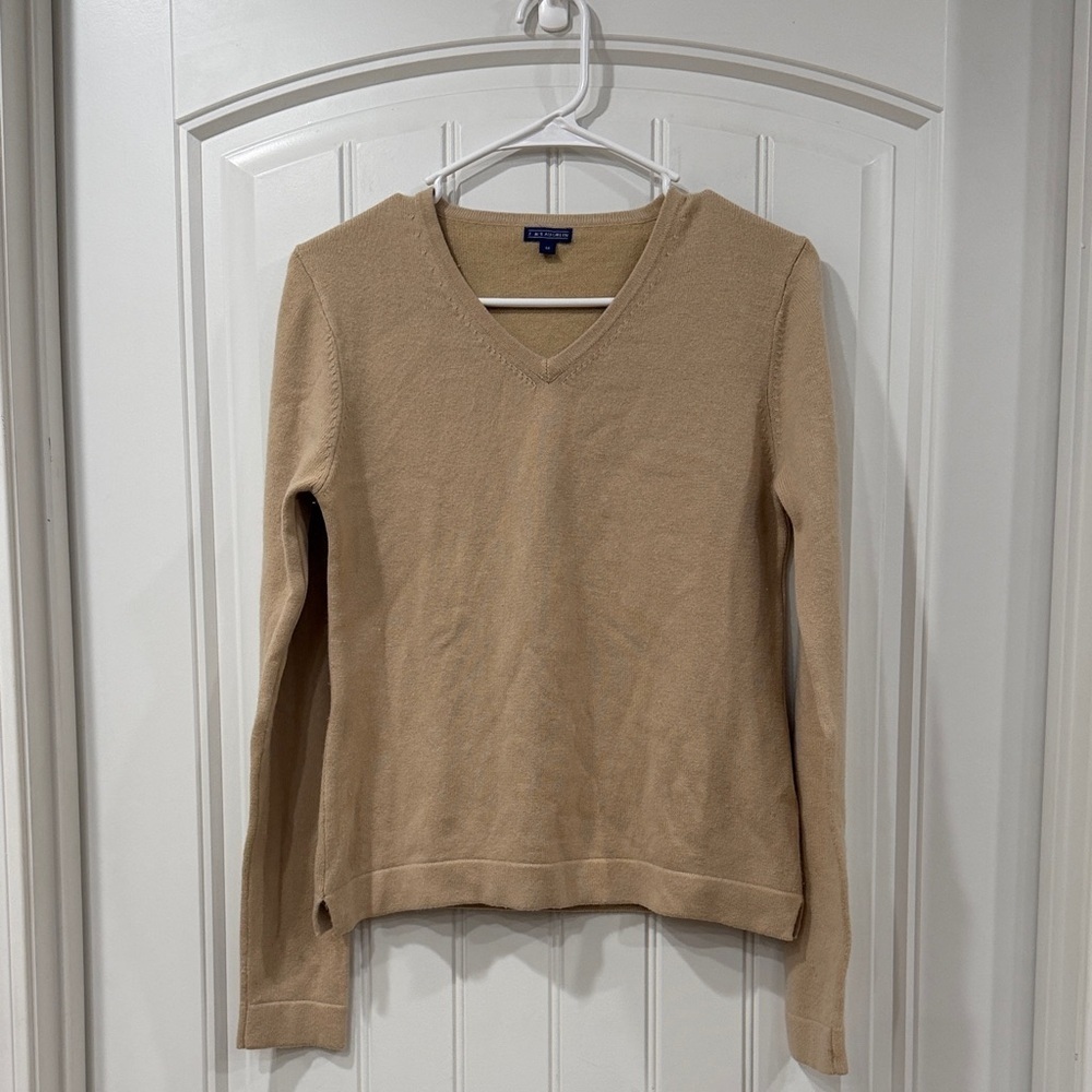 EUC Tan V-Neck Cashmere Sweater